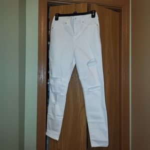 Fashion Nova, size 5/27, white skinny jeans